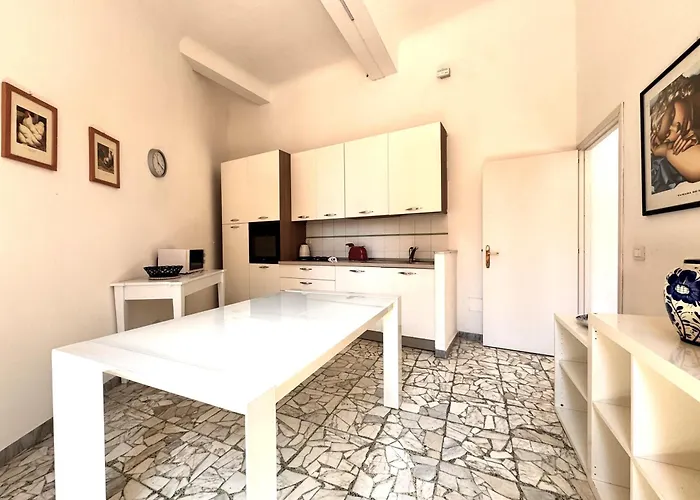 Abbadia Panoramic Terrace * سيينا