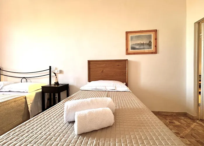 شقة Abbadia Panoramic Terrace سيينا