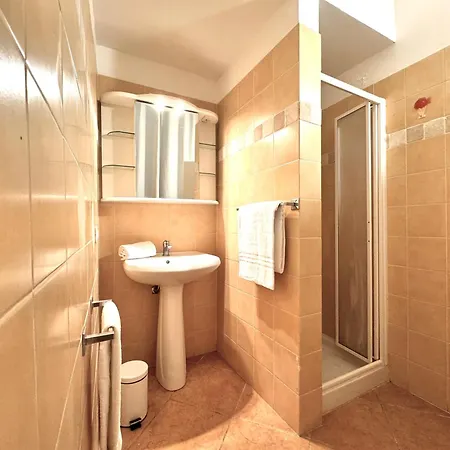 Abbadia Panoramic Terrace Apartamento *