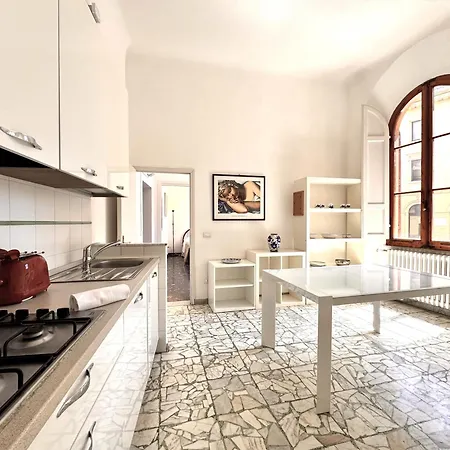 Abbadia Panoramic Terrace Сиена